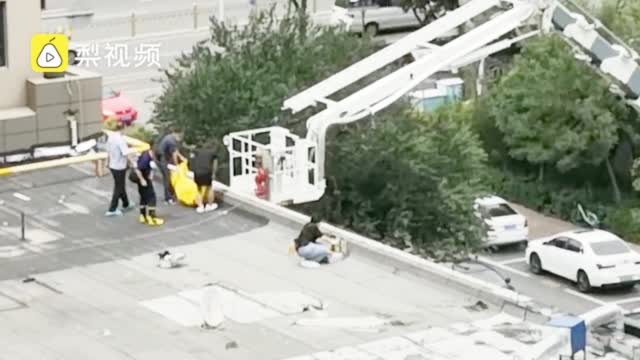 济南一小区燃气爆炸一女子坠楼身亡……