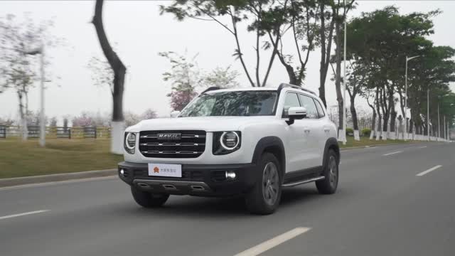 现在问你,哈弗H4、H6、H7长什么样……