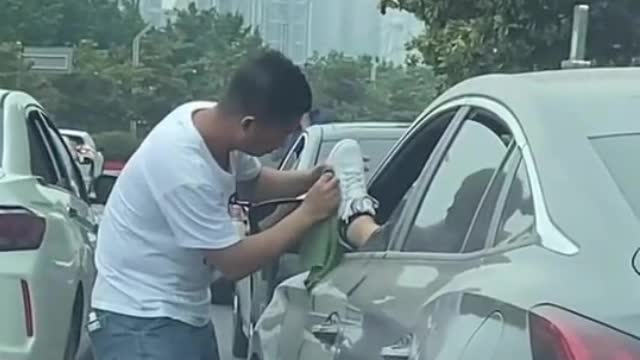 在你这个年纪你可以做到这样么?