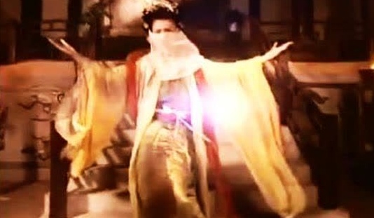 怜星邀月辛苦练成的嫁衣神功和混元真气 被杨